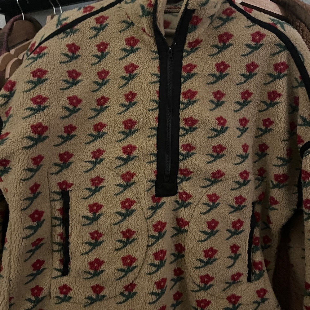 Floral Patterned Beige Sweater fleece half zip nwot oversized medium